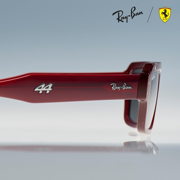 NEWS | Ray-Ban Japan Store